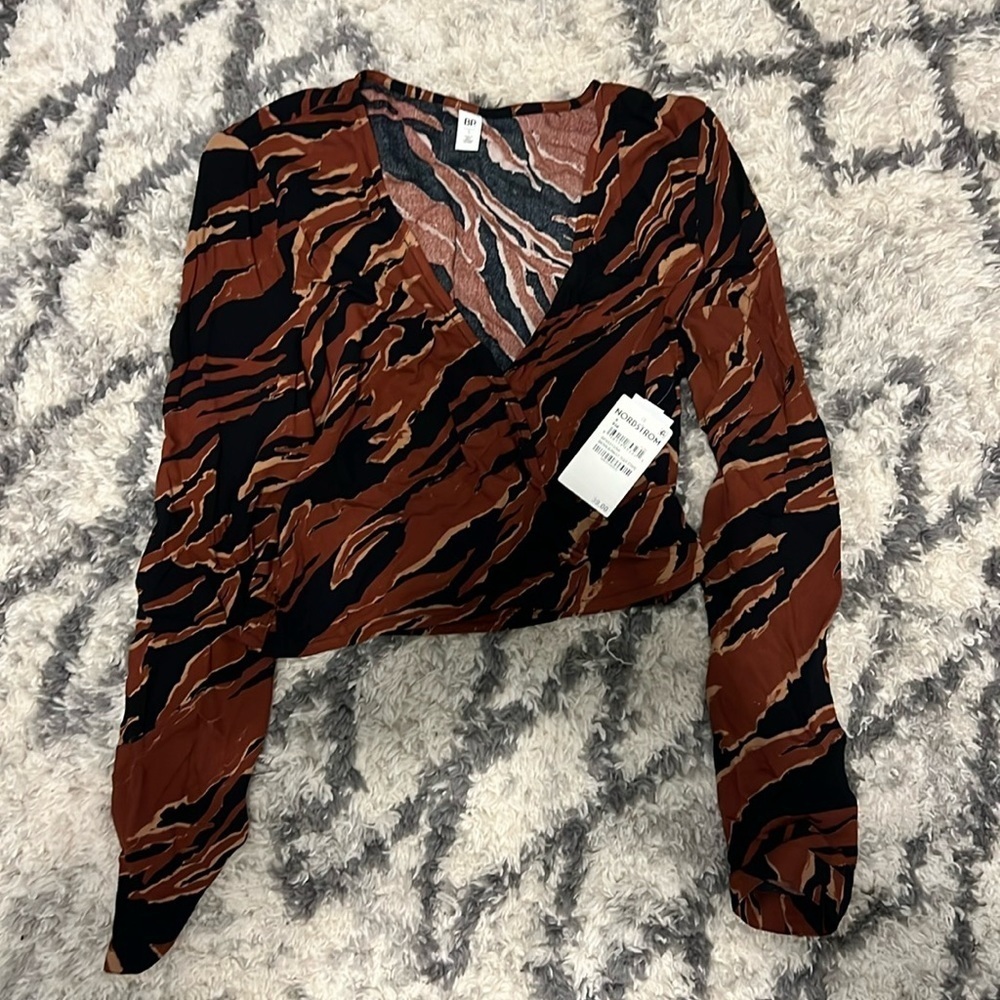 NWT: Wrap Front Crop Top